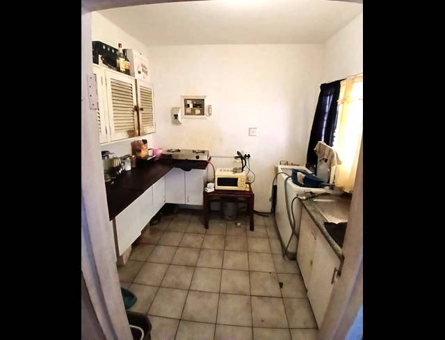 2 BEDROOM DUPLEX FOR SALE IN SIDWELL